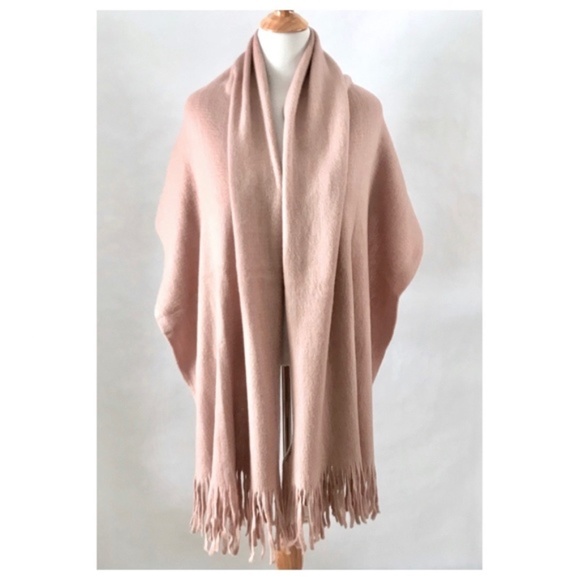 Steve Madden Blush Fringe Knit Wrap Muffler Scarf - Picture 4 of 10